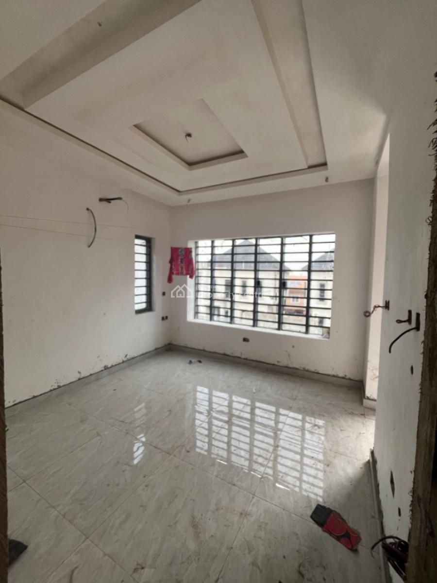 4 Bedroom Fully Detached Duplex in an Estate, Magodo, Lagos, Detached Duplex for Sale