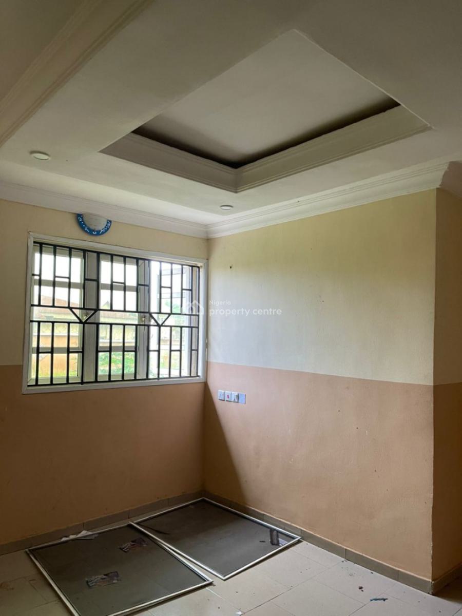 3 Bedroom Flat with Modern Facilities, Behind Finrel Pharmacy, Akobo Ojurin, Ibadan, Oyo, Flat / Apartment for Rent