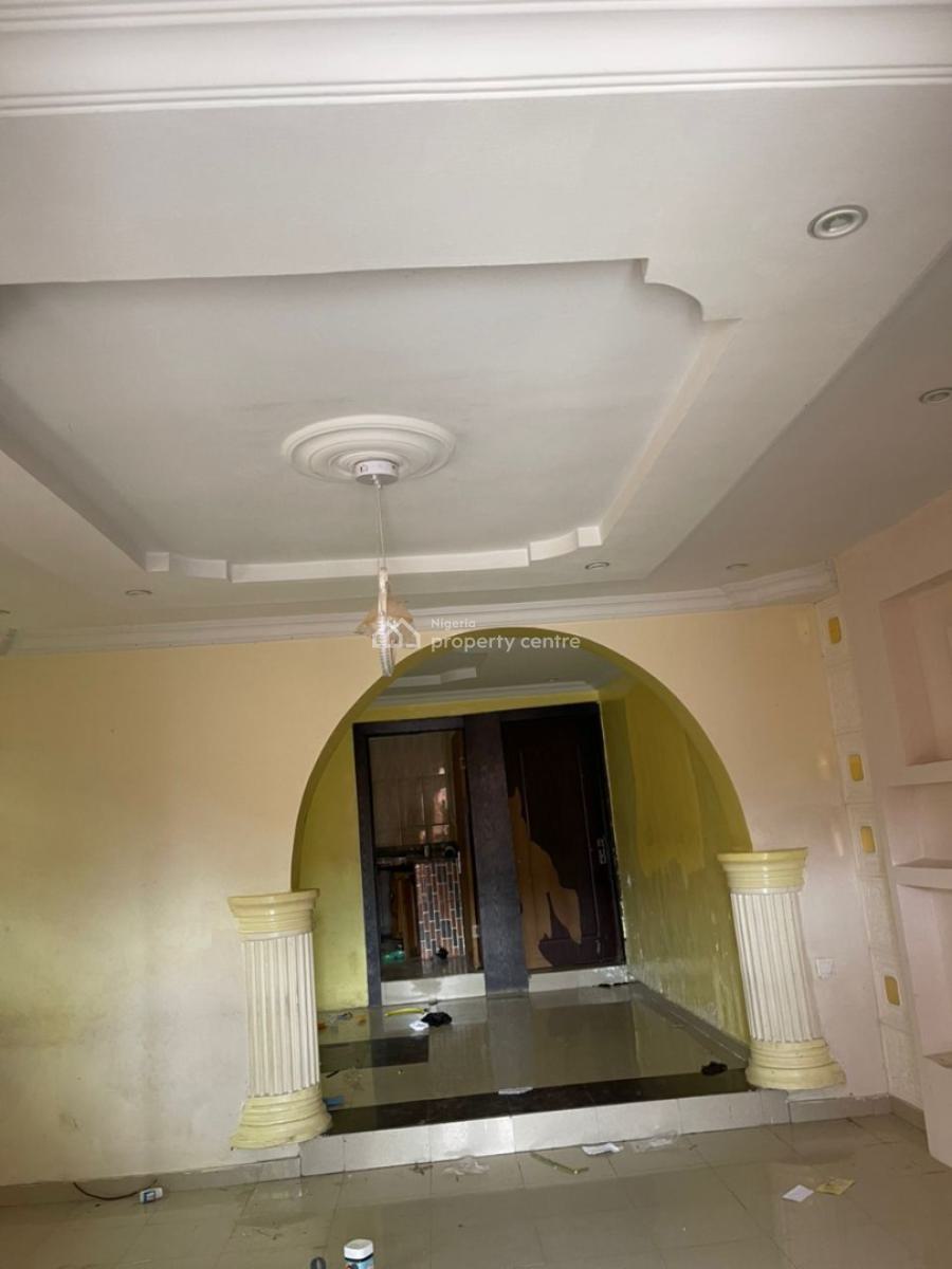 3 Bedroom Flat with Modern Facilities, Behind Finrel Pharmacy, Akobo Ojurin, Ibadan, Oyo, Flat / Apartment for Rent