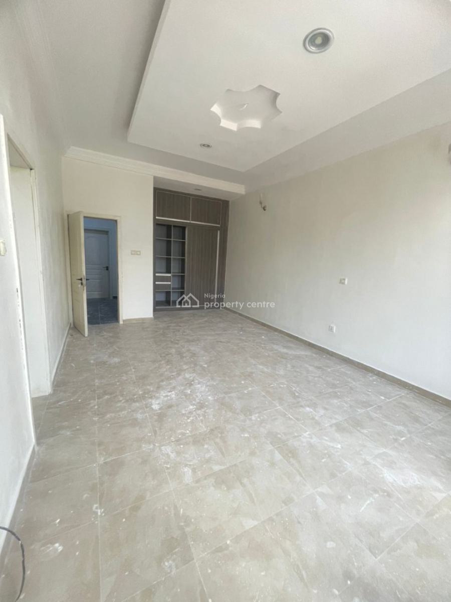 Newly Refurbished/self Serviced 4 Bedroom Terrace + Bq, Victoria Island (vi), Lagos, Flat / Apartment for Rent