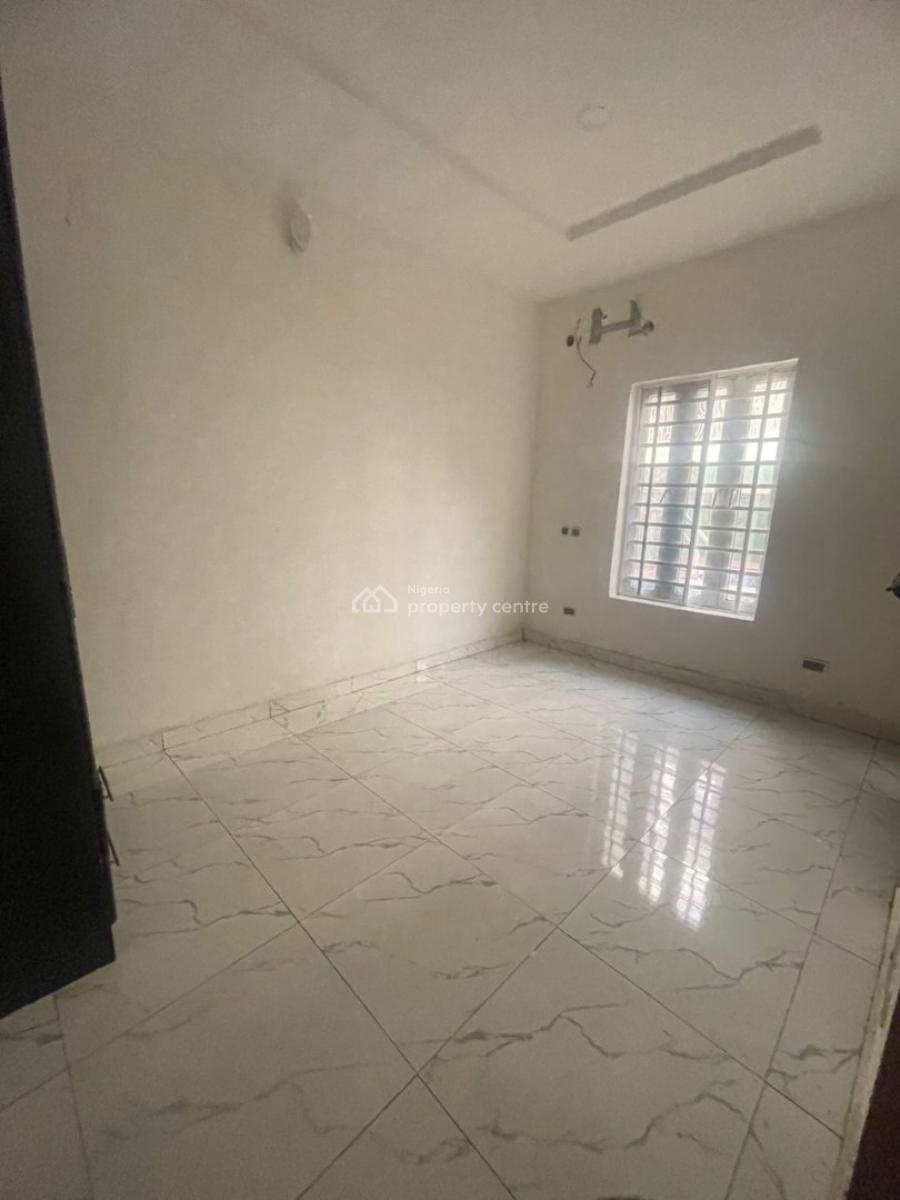 3 Bedroom Apartment + Bq (ground Floor)!!!, Victoria Island (vi), Lagos, Flat / Apartment for Rent