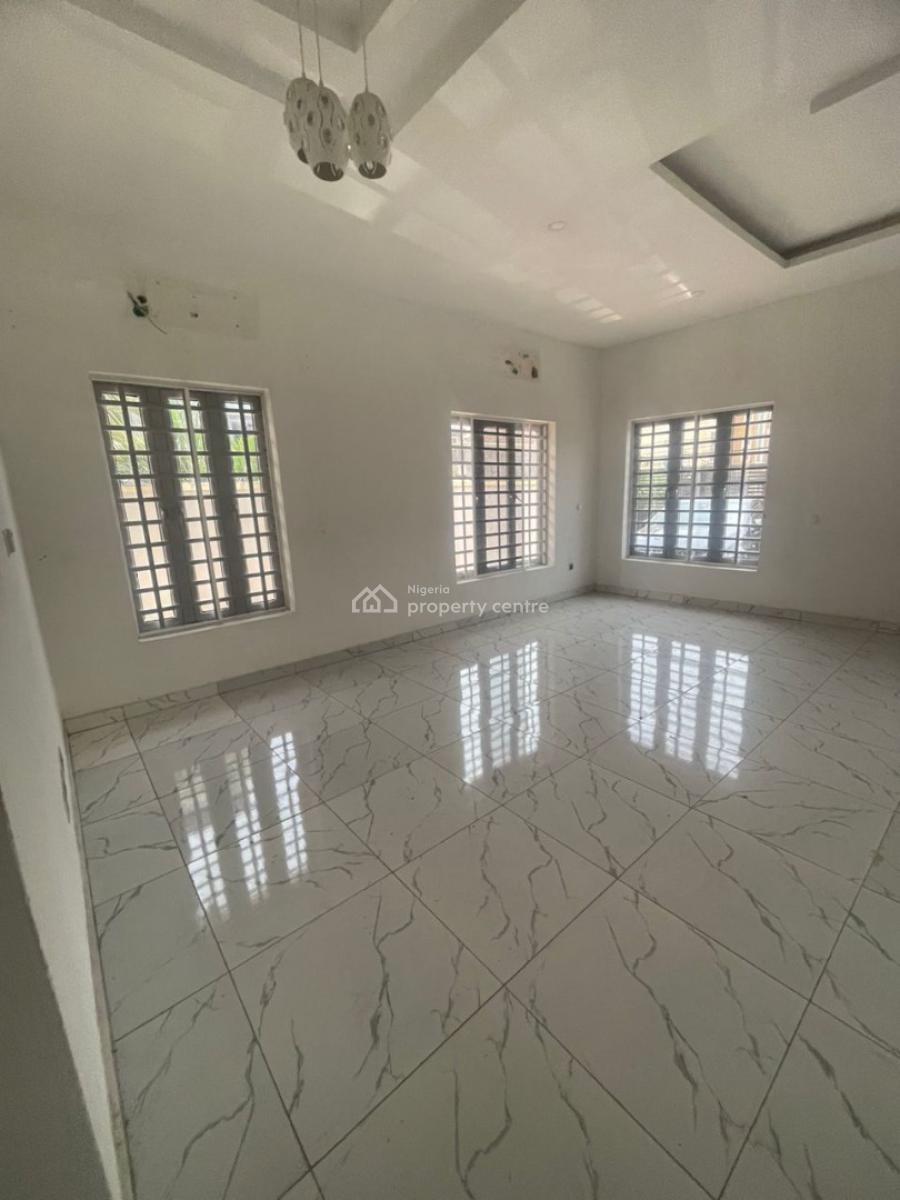 3 Bedroom Apartment + Bq (ground Floor)!!!, Victoria Island (vi), Lagos, Flat / Apartment for Rent