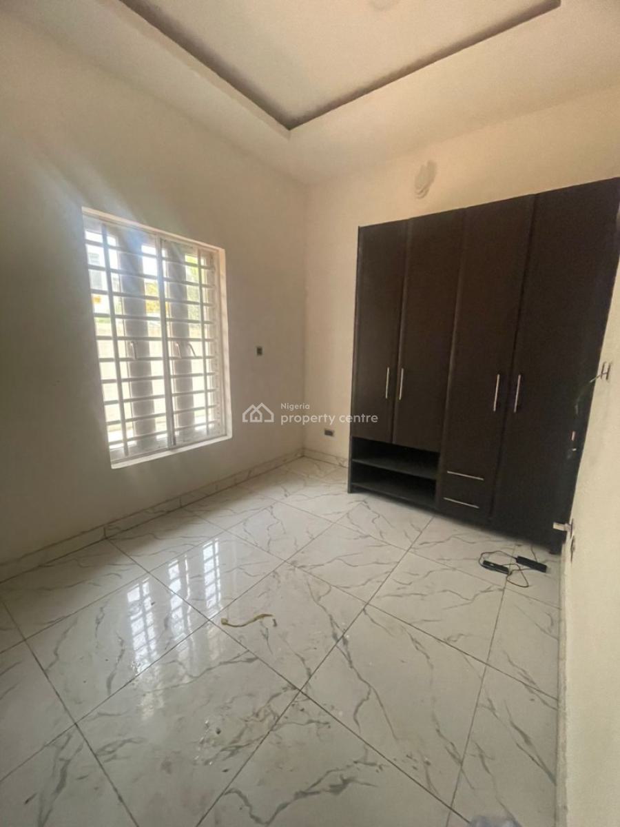 3 Bedroom Apartment + Bq (ground Floor)!!!, Victoria Island (vi), Lagos, Flat / Apartment for Rent