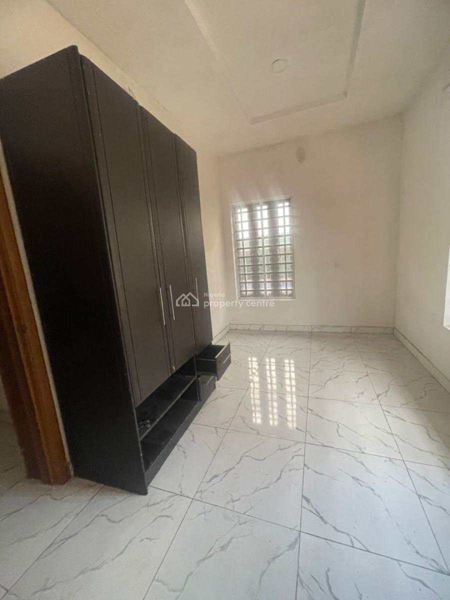 3 Bedroom Apartment + Bq (ground Floor)!!!, Victoria Island (vi), Lagos, Flat / Apartment for Rent
