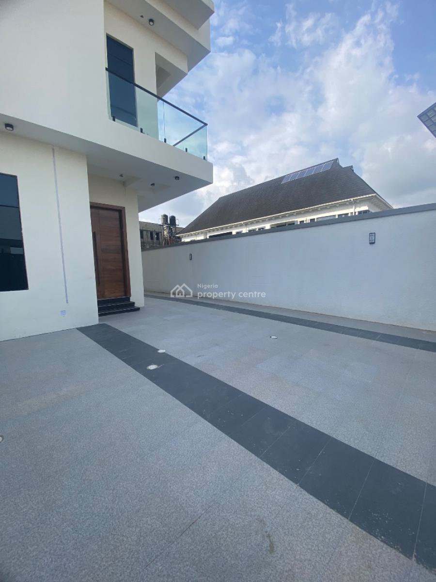 Super Built Exotic Brand New Upstairs, Estate Behind Blenco, Olokonla, Ajah, Lagos, Flat / Apartment for Rent