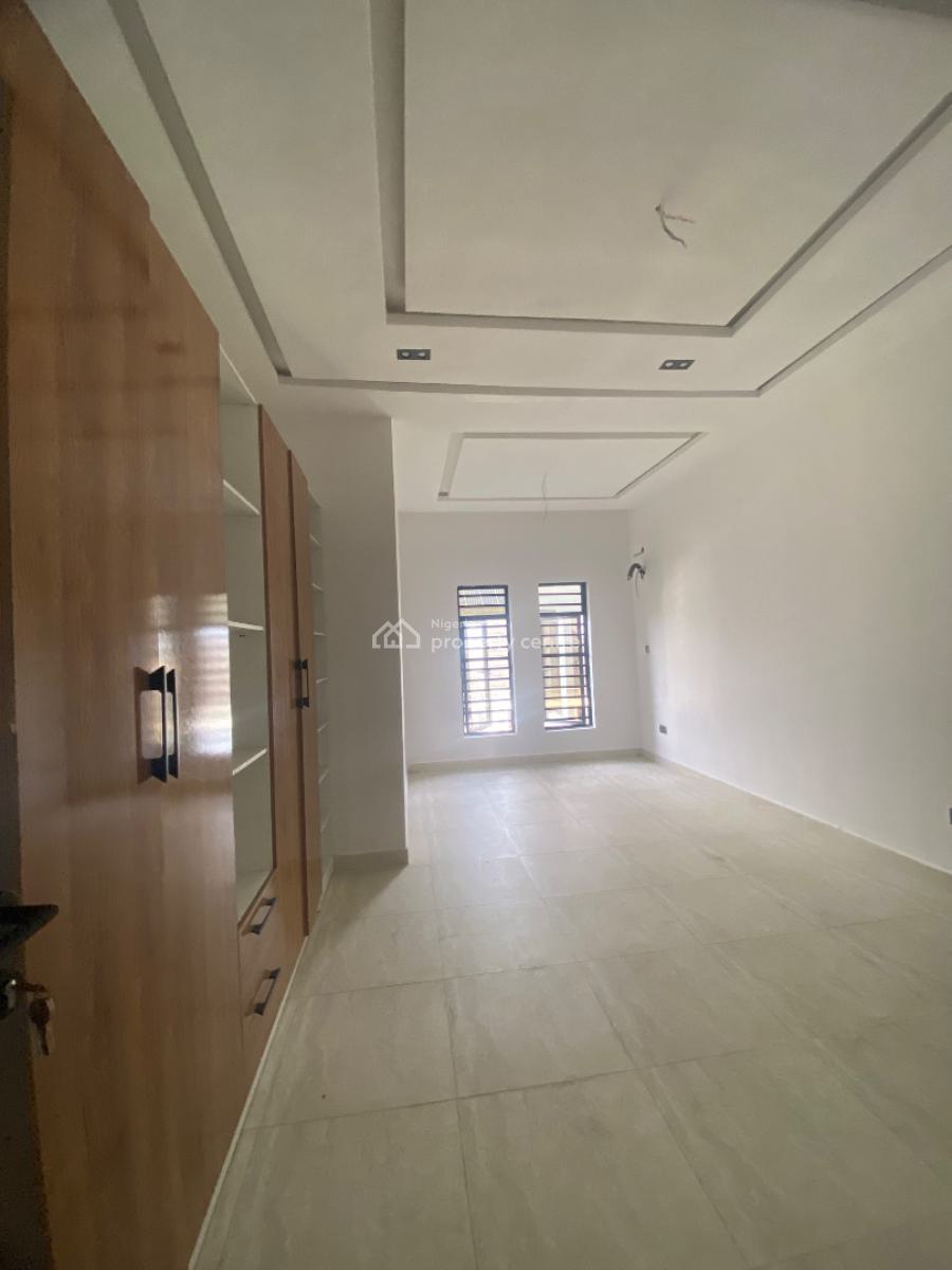 Super Built Exotic Brand New Upstairs, Estate Behind Blenco, Olokonla, Ajah, Lagos, Flat / Apartment for Rent