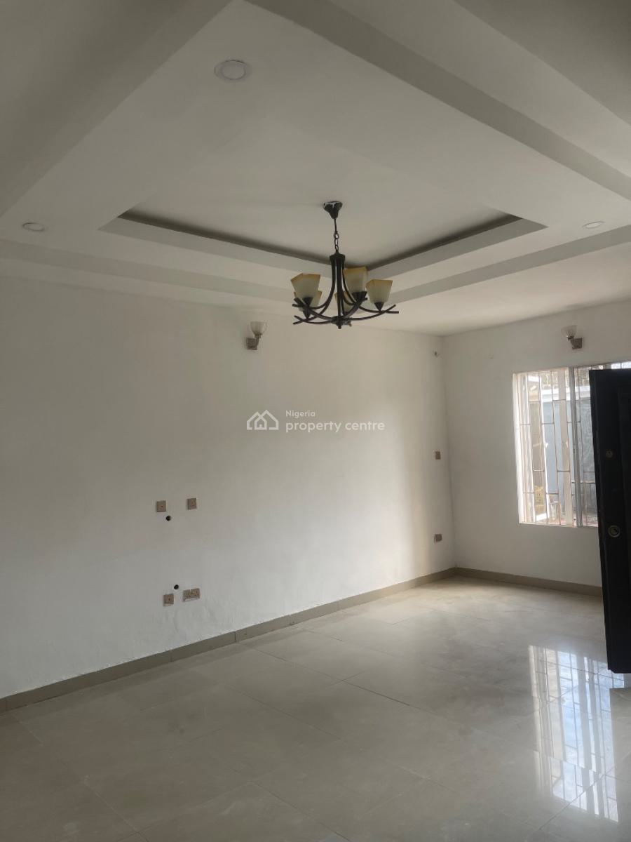 Luxury 3 Bedroom Duplex Inside Decent Estate, Lekki Scheme Estate, Ajah, Lagos, Terraced Duplex for Rent