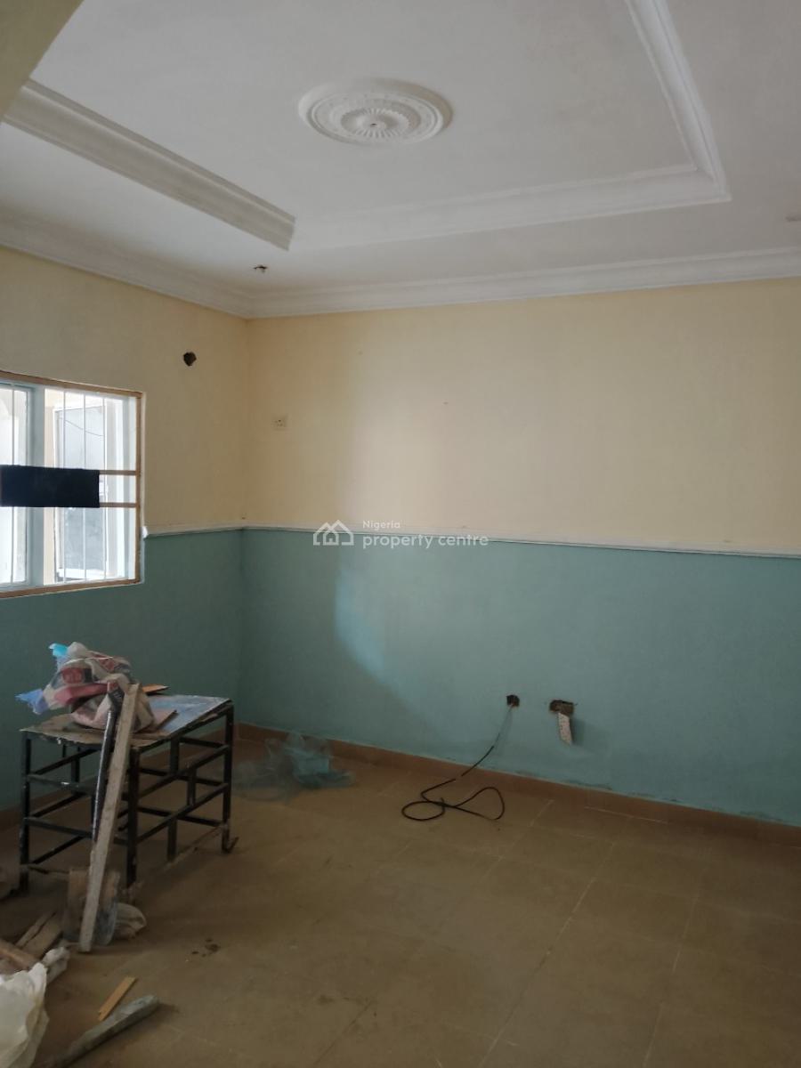 Nice 2 Bedroom Flat, Apo Resettlement, Apo, Abuja, Flat / Apartment for Rent