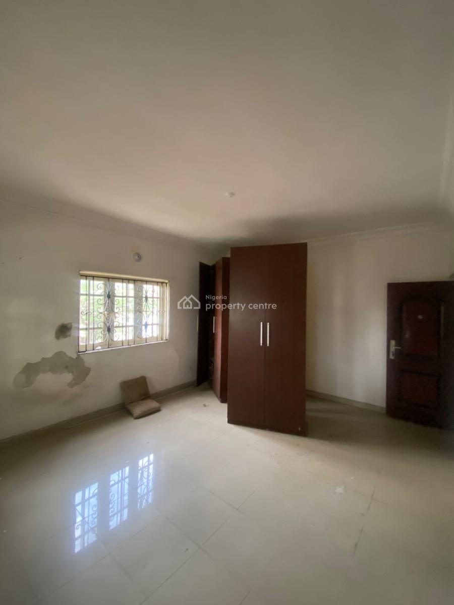 Self Serviced and Spacious 3 Bedroom with Big Kitchen, Ikota, Lekki, Lagos, Flat / Apartment for Rent