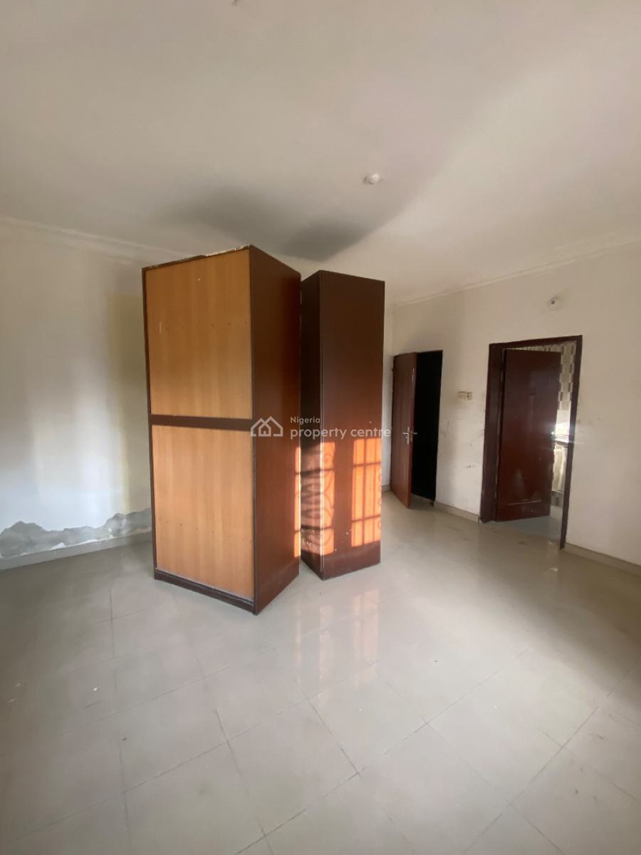 Self Serviced and Spacious 3 Bedroom with Big Kitchen, Ikota, Lekki, Lagos, Flat / Apartment for Rent