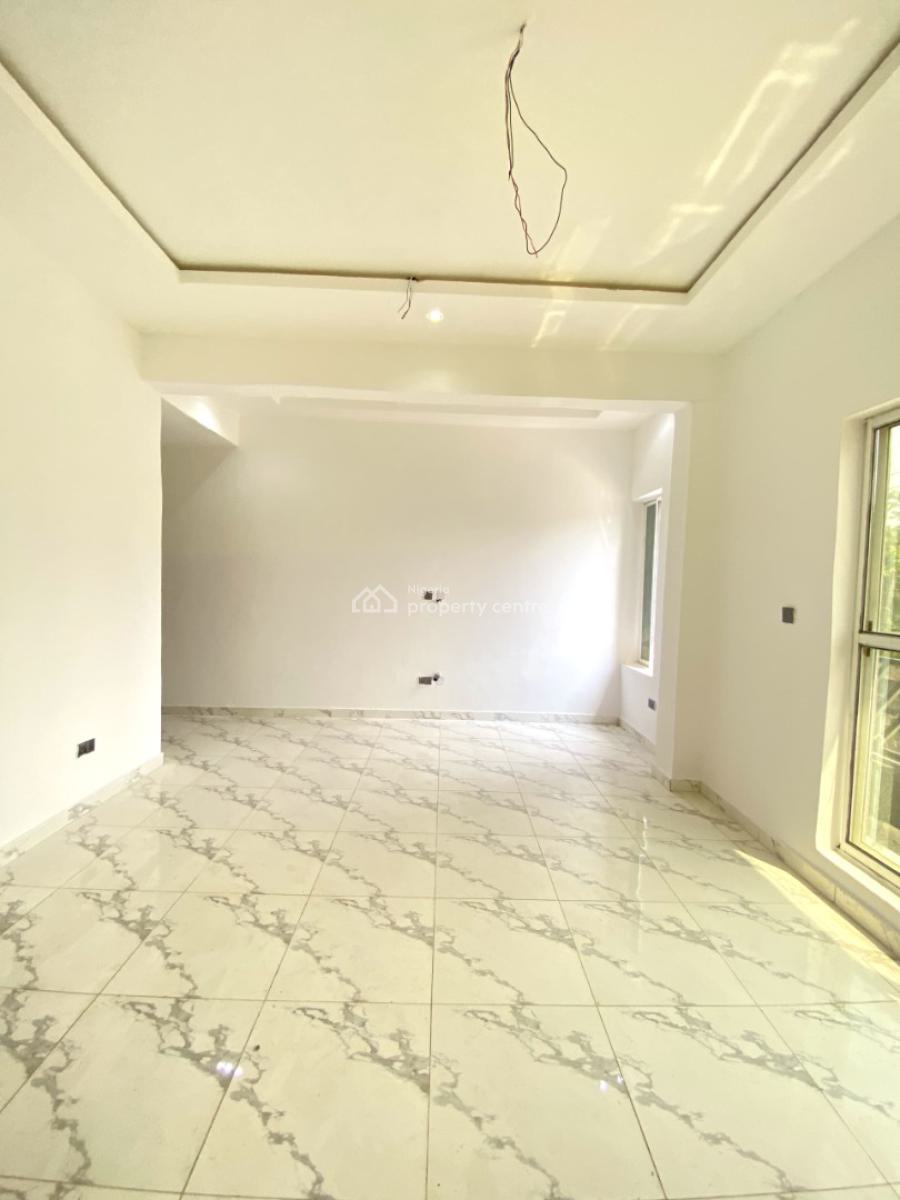 Clasic 2 Bedroom Apartment with Swimming Pool in a Secure Estate, Ikate, Lekki, Lagos, Flat / Apartment for Sale