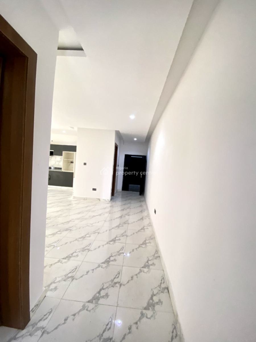 Clasic 2 Bedroom Apartment with Swimming Pool in a Secure Estate, Ikate, Lekki, Lagos, Flat / Apartment for Sale