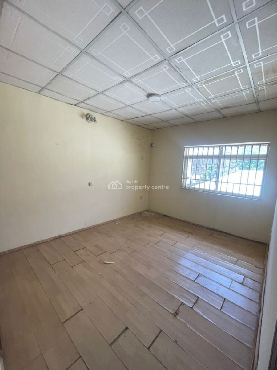 Self Serviced 5 Bedroom Semi Detached Duplex + 2 Room Bq, Lekki Phase 1, Lekki, Lagos, Flat / Apartment for Rent