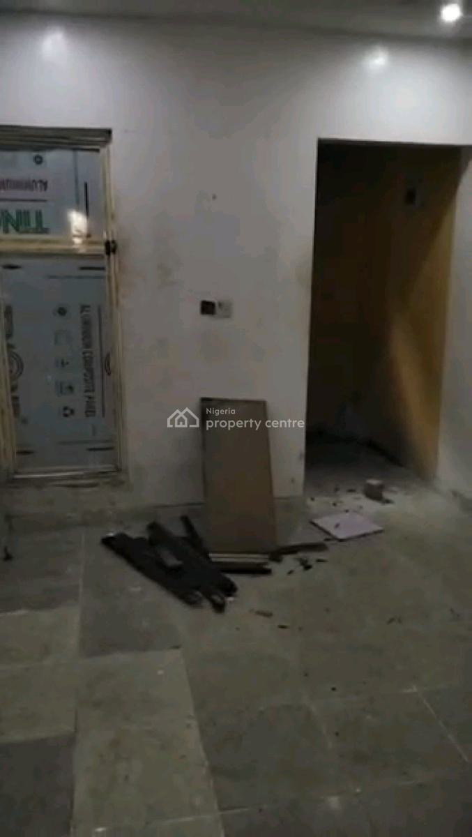 Standard and Spacious Room Self Contained, Akoka, Yaba, Lagos, Self Contain (single Rooms) for Rent