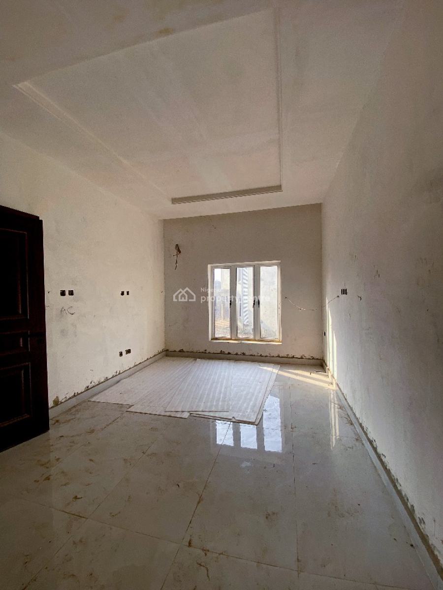 4-bedroom Townhouse Terrace, Asokoro District, Abuja, Terraced Duplex for Sale