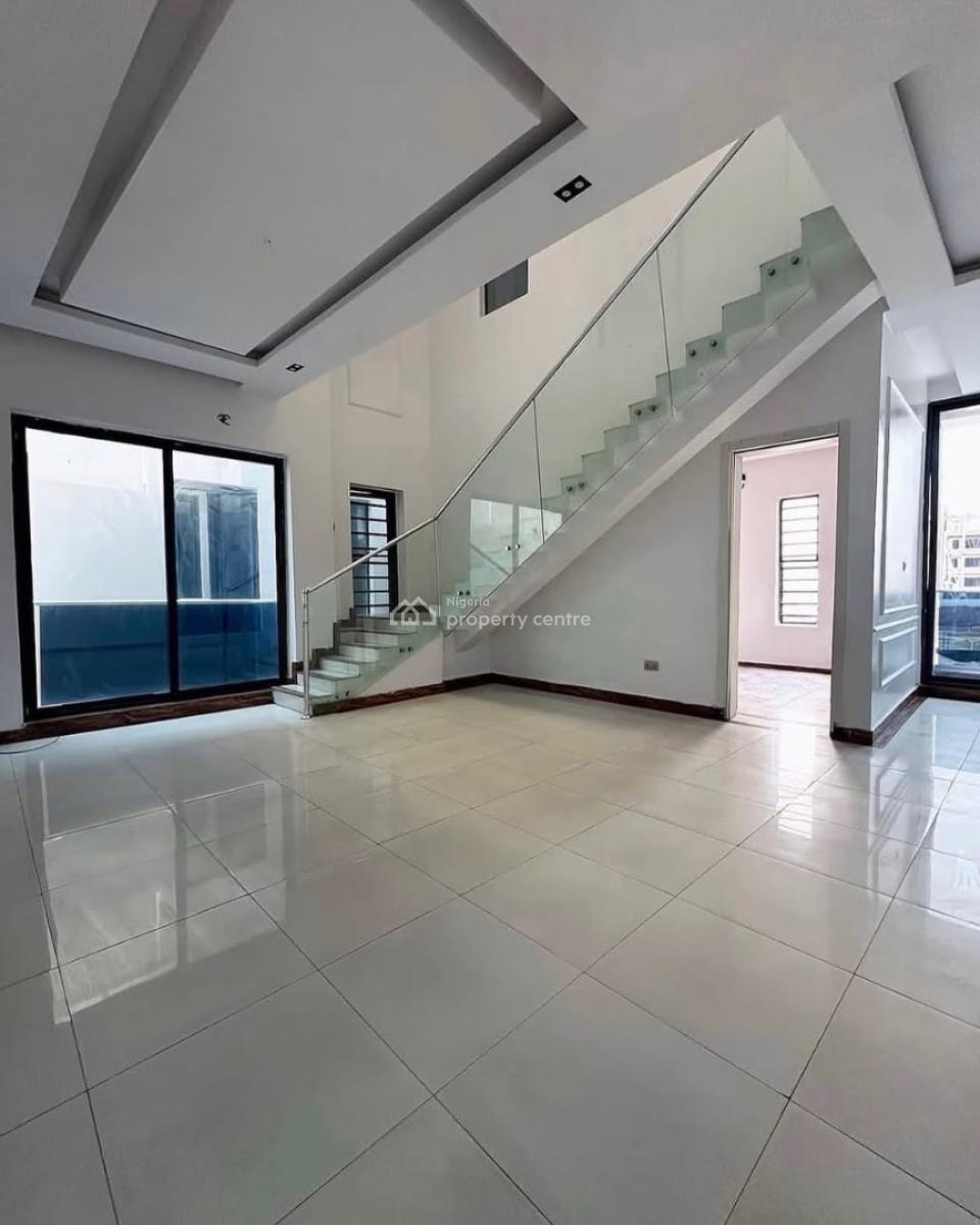 Elegant 4-bedroom Terrace Duplex with Bq & Tennis Court Access, Lekki Phase 1, Lekki, Lagos, Terraced Duplex for Sale