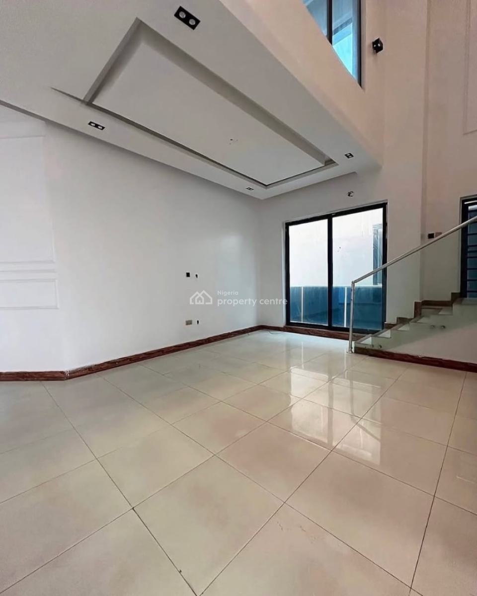 Elegant 4-bedroom Terrace Duplex with Bq & Tennis Court Access, Lekki Phase 1, Lekki, Lagos, Terraced Duplex for Sale