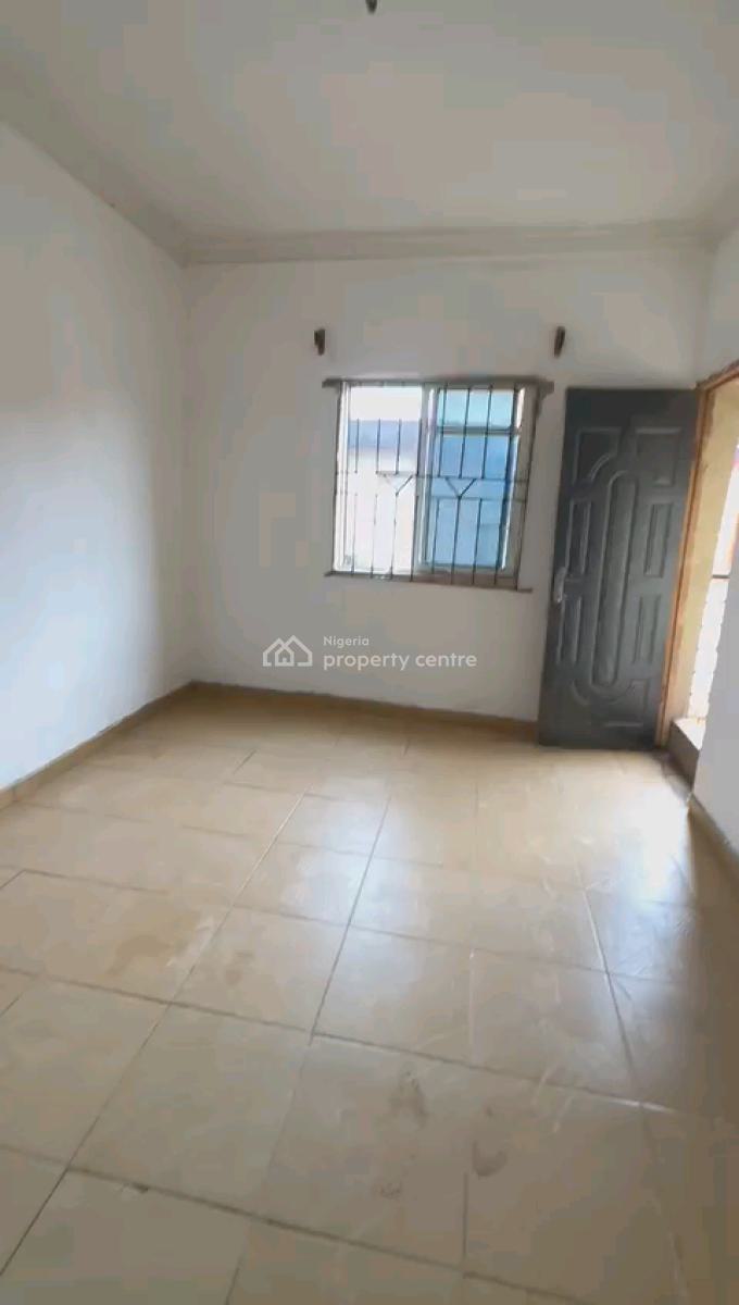 Standard Room Self Contained, Ebute Metta West, Yaba, Lagos, Self Contain (single Rooms) for Rent