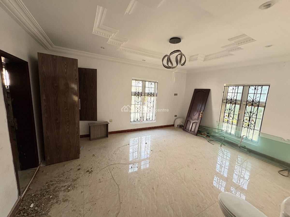 Luxury 3 Bedroom, Off Admiralty Way, Lekki Phase 1, Lekki, Lagos, Flat / Apartment for Rent