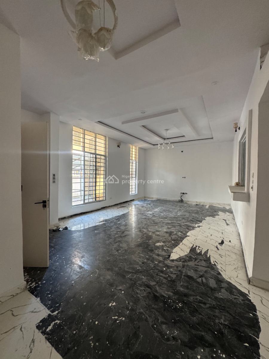Luxurious Sharp 5 Bedroom Detached with Bq Very Spacious Dont Miss This, Orchid Road, Lekki Before Round About, Lekki, Lagos, Detached Duplex for Rent