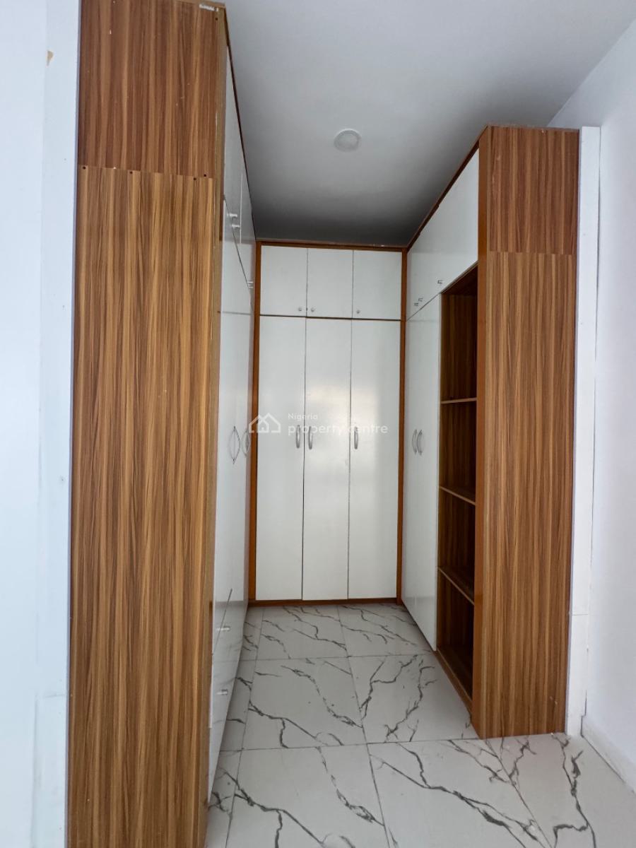 Luxurious Sharp 5 Bedroom Detached with Bq Very Spacious Dont Miss This, Orchid Road, Lekki Before Round About, Lekki, Lagos, Detached Duplex for Rent