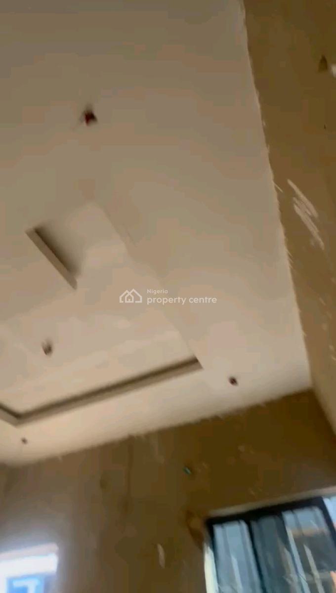 Standard Room Self Contained, Off Ilaje Road, Bariga, Shomolu, Lagos, Self Contain (single Rooms) for Rent