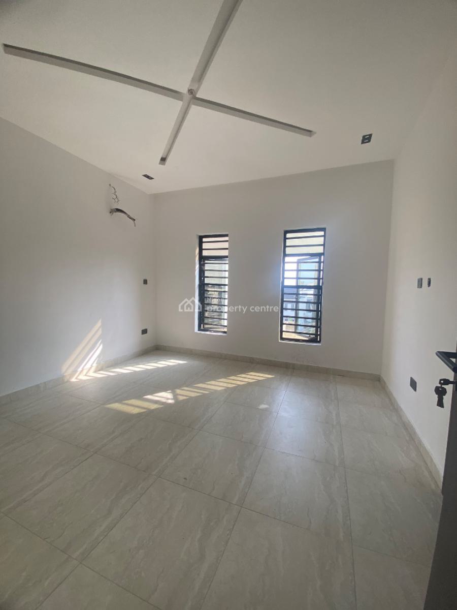 Stunning Brand New Upstairs, Estate Behind Blenco, Olokonla, Ajah, Lagos, Flat / Apartment for Rent