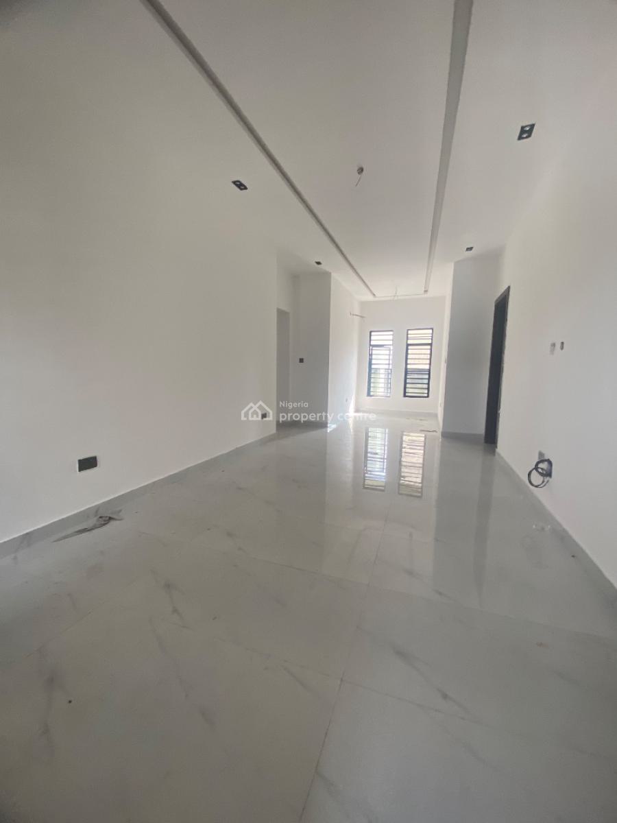 Stunning Brand New Upstairs, Estate Behind Blenco, Olokonla, Ajah, Lagos, Flat / Apartment for Rent