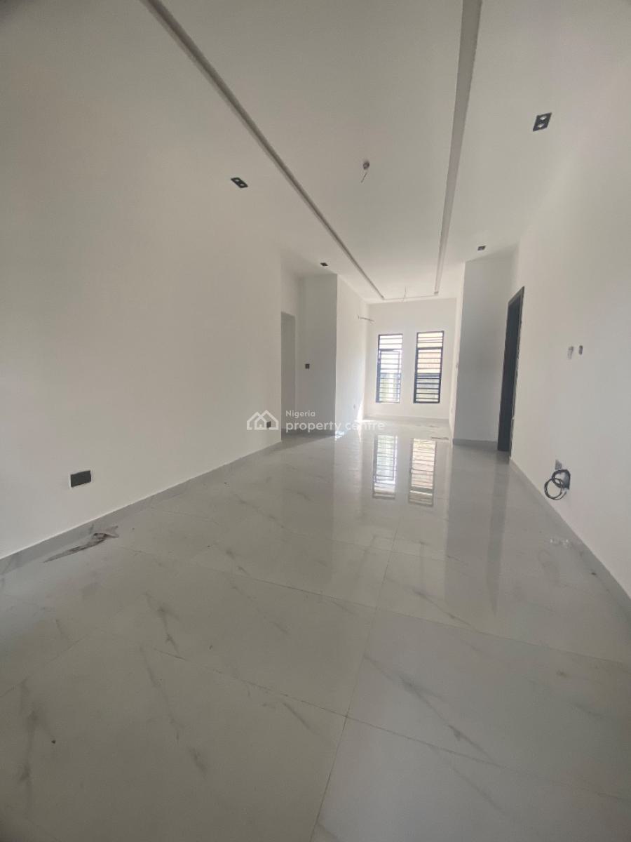 Stunning Brand New Upstairs, Estate Behind Blenco, Olokonla, Ajah, Lagos, Flat / Apartment for Rent