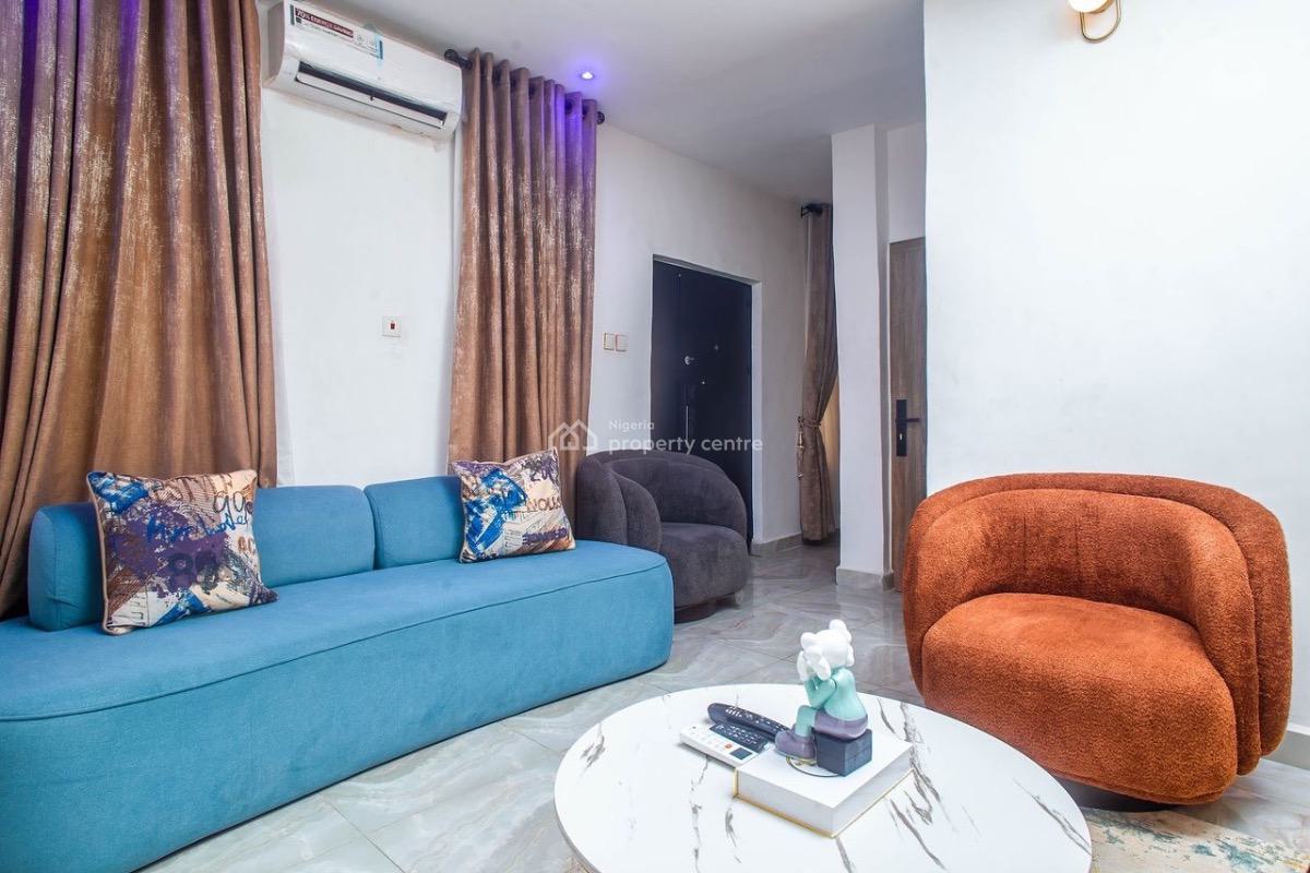 Beautiful Cozy 1 Bedroom with Ps5, Ogba, Ikeja, Lagos, Mini Flat (room and Parlour) Short Let