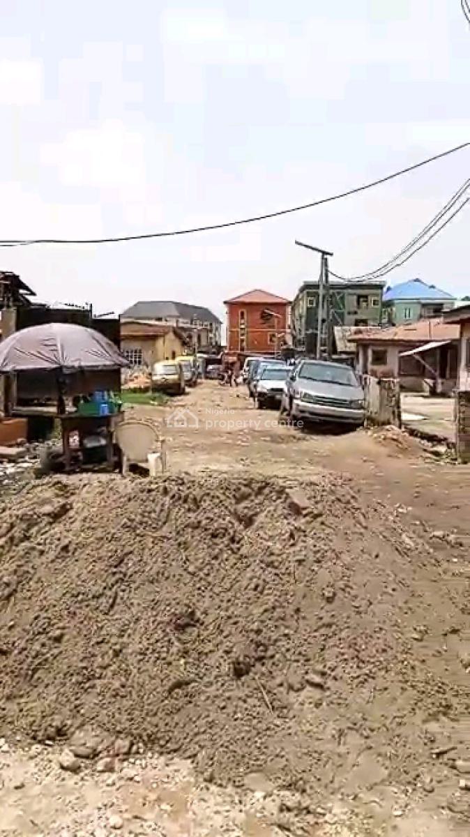 Half Plot of Land, Makoko, Adekunle, Yaba, Lagos, Mixed-use Land for Sale