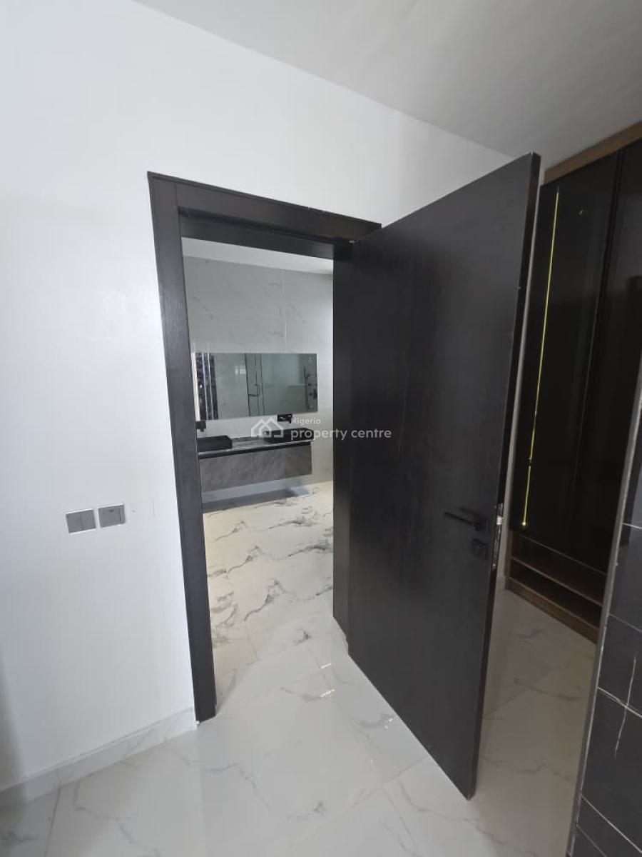 Brand New Luxury 5 Bedroom with a Bq, Lekki Right Hand Side, Lekki, Lagos, Detached Duplex for Sale