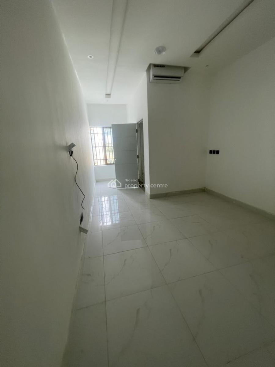 4-bedroom Detached Duplex, Guzape District, Abuja, Detached Duplex for Sale