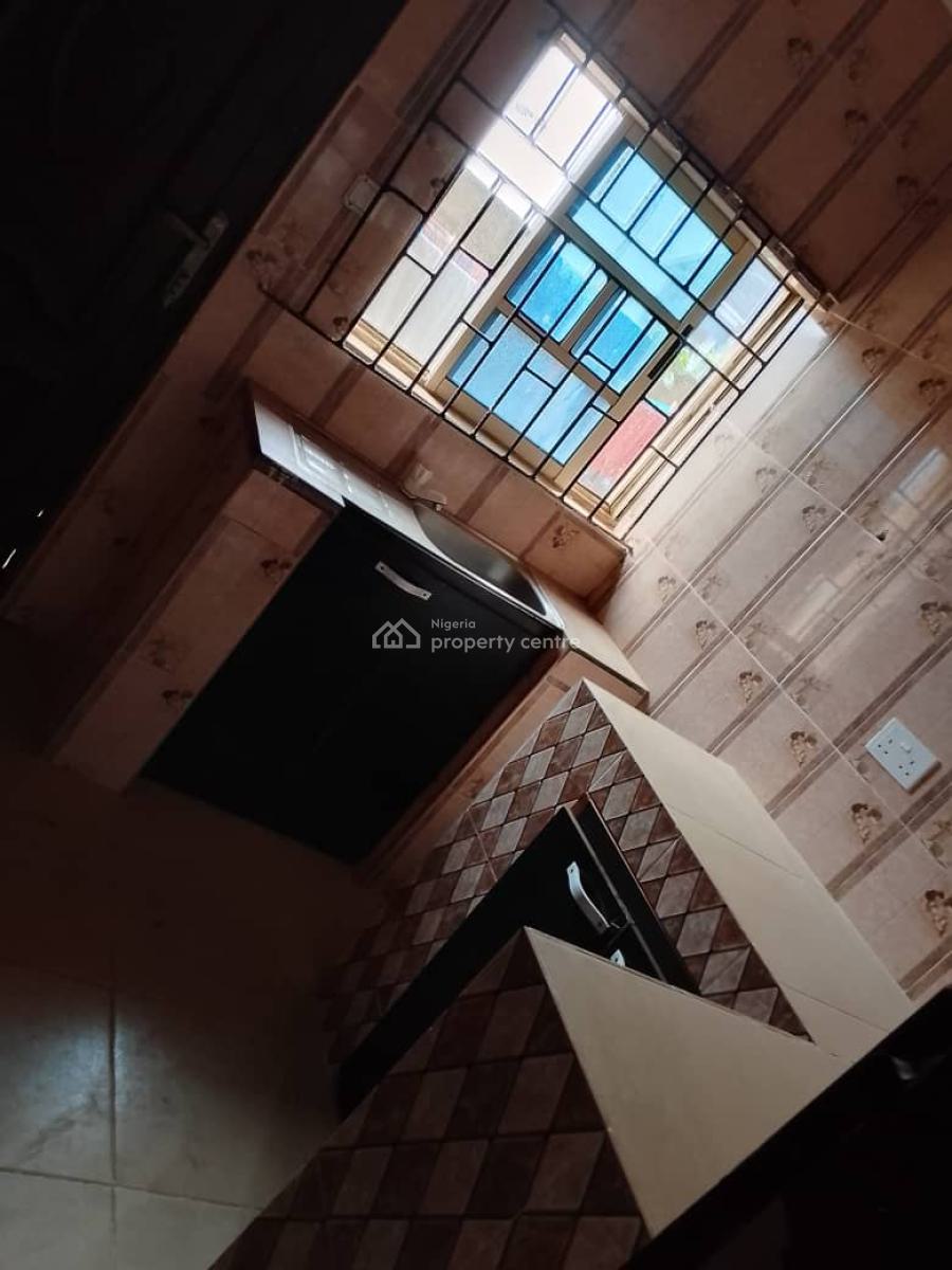 Luxury 2 Bedroom, Agunfoye Estate, Igbogbo, Ikorodu, Lagos, House for Rent