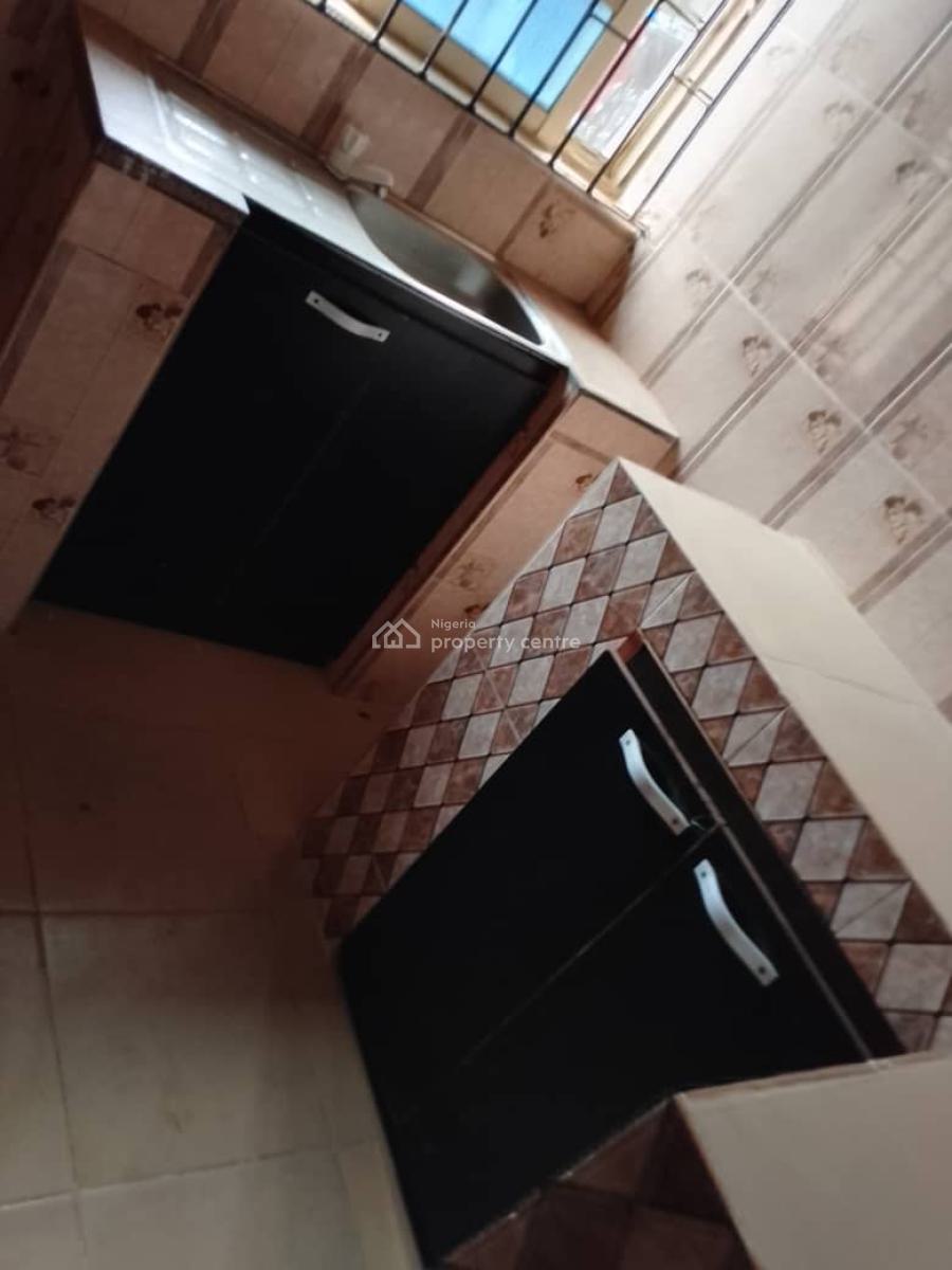 Luxury 2 Bedroom, Agunfoye Estate, Igbogbo, Ikorodu, Lagos, House for Rent