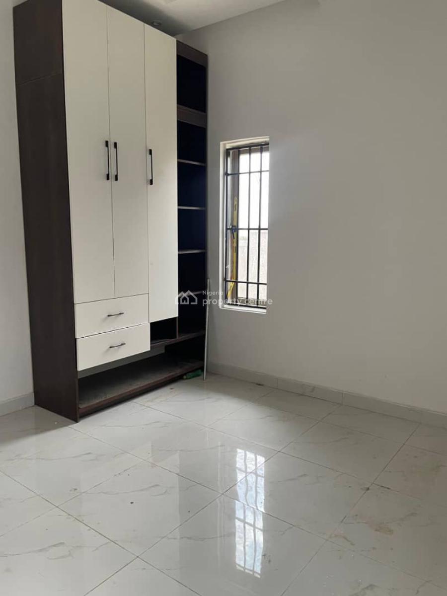 2-bedroom Apartment, Guzape District, Abuja, Block of Flats for Sale