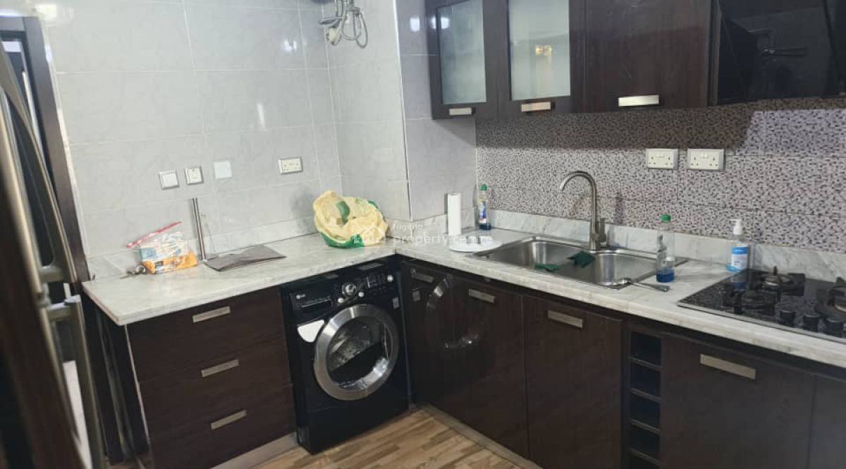 Spacious and Lovely Finished 4bedroom Flat + Bq, Directly Inside Safecourt Apartment Behind House on Rock, Ikate, Lekki, Lagos, Flat / Apartment for Rent