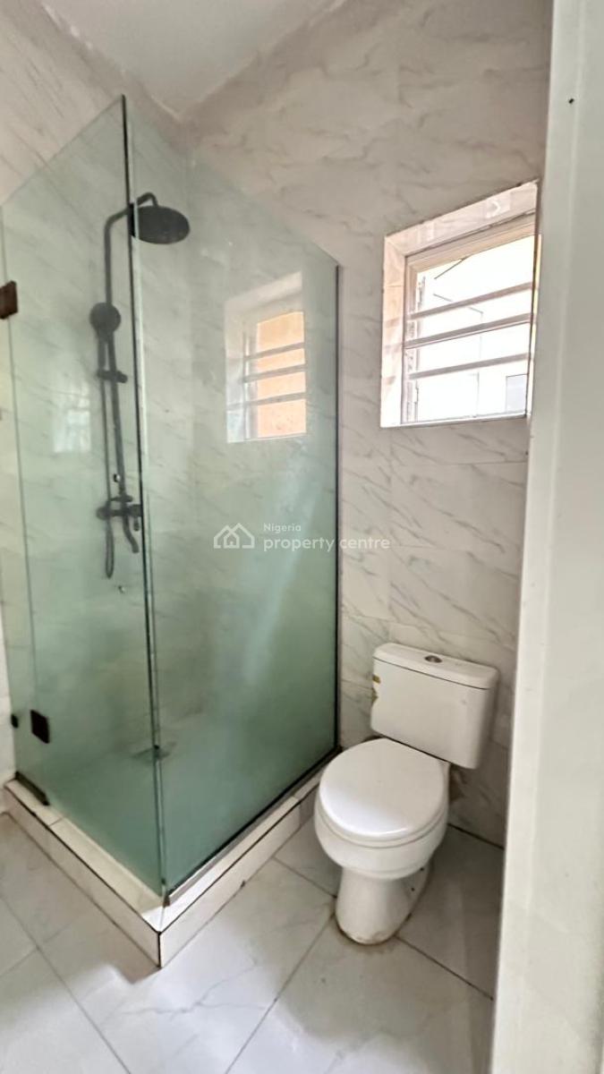 a Room Shared Apartment, Chevy View Estate, Chevron, Lekki, Lagos, Self Contain (single Rooms) for Rent