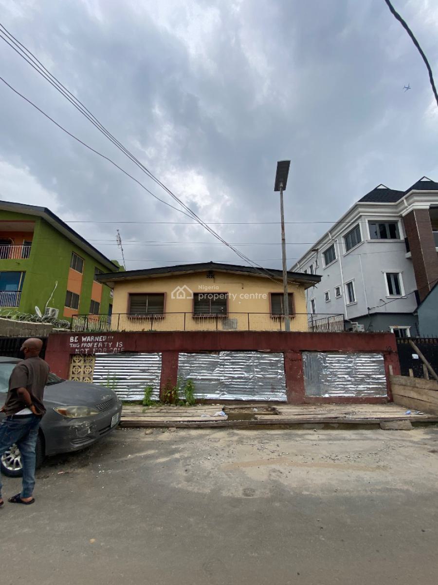 Standard Old Storey Building Sitting on a Solid Plot, Off Kilo Bustop, Surulere, Lagos, Block of Flats for Sale