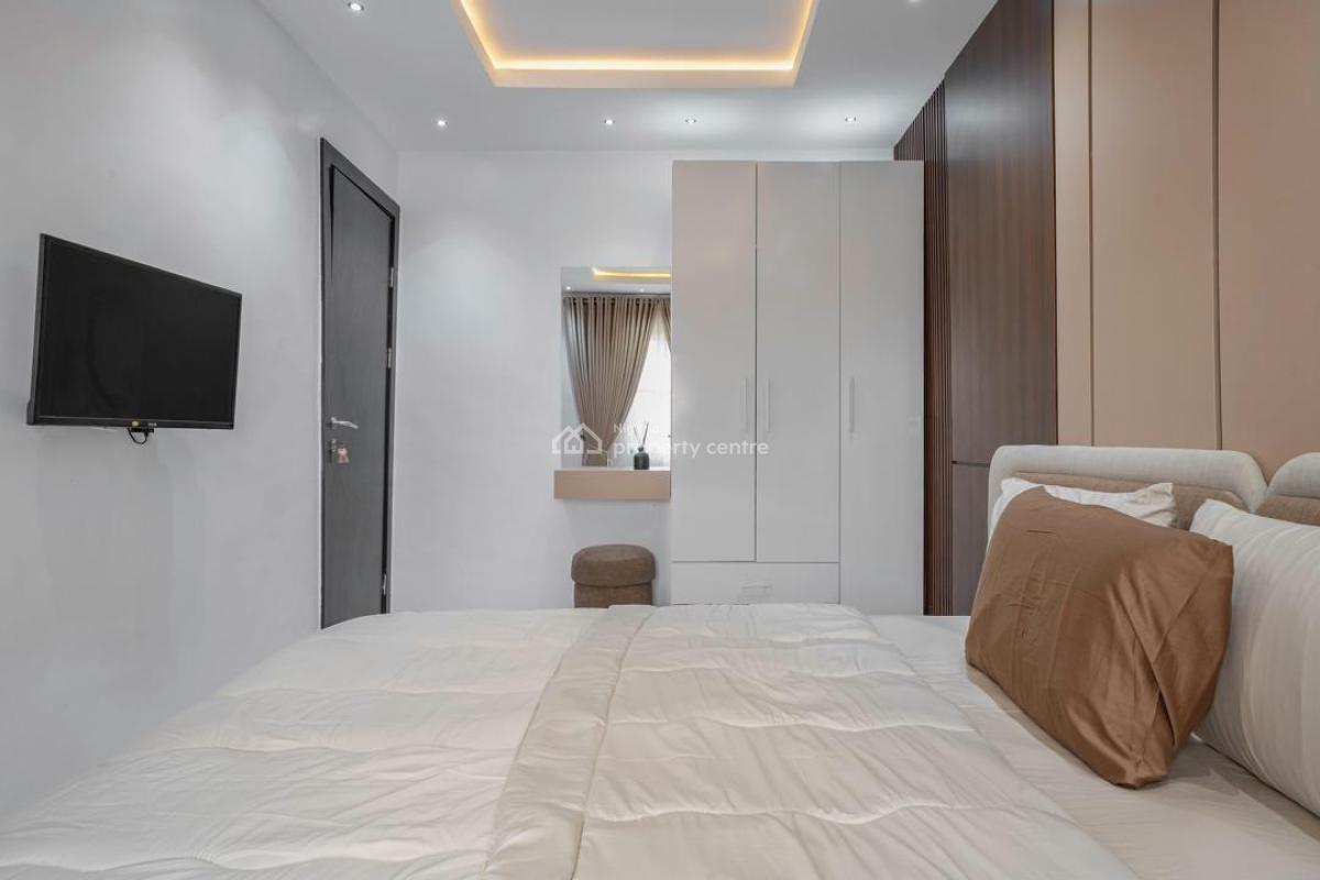 Luxury 2 Bedroom Apartment with Swimming Pool, Ps5, Snooker Etc, Ikate, Lekki, Lagos, Flat / Apartment Short Let