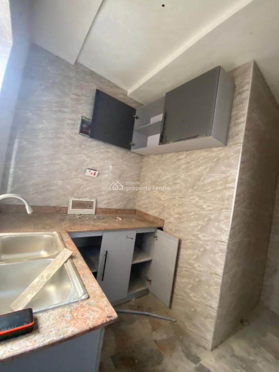 Brand New Luxury 2 Bedroom, Ogombo, Ajah, Lagos, Flat / Apartment for Rent