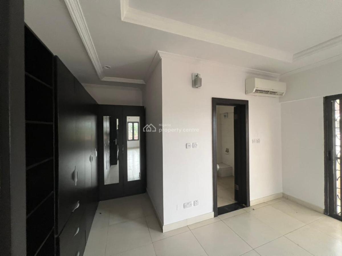 4 Units of 3 Bedroom Semi Detached Duplex / Bq Commercial/residential, Lekki Phase 1, Lekki, Lagos, Semi-detached Duplex for Rent