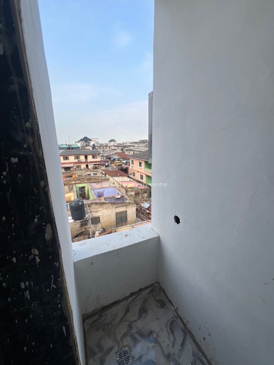 Executive and Spacious Studio Room, Sawmill, Gbagada, Lagos, Self Contain (single Rooms) for Rent