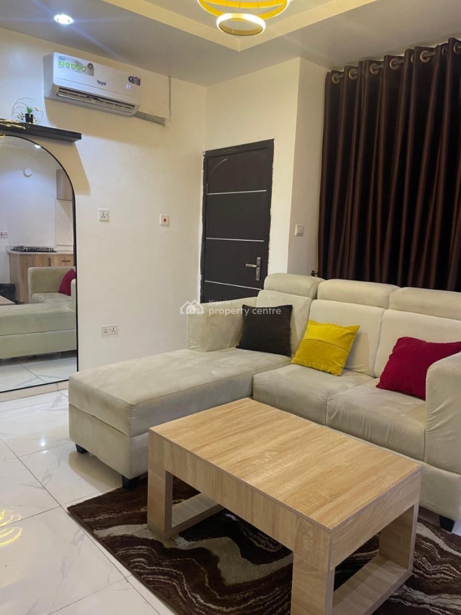 Beautiful 1 Bedroom with Gym, Surulere, Lagos, Mini Flat (room and Parlour) Short Let