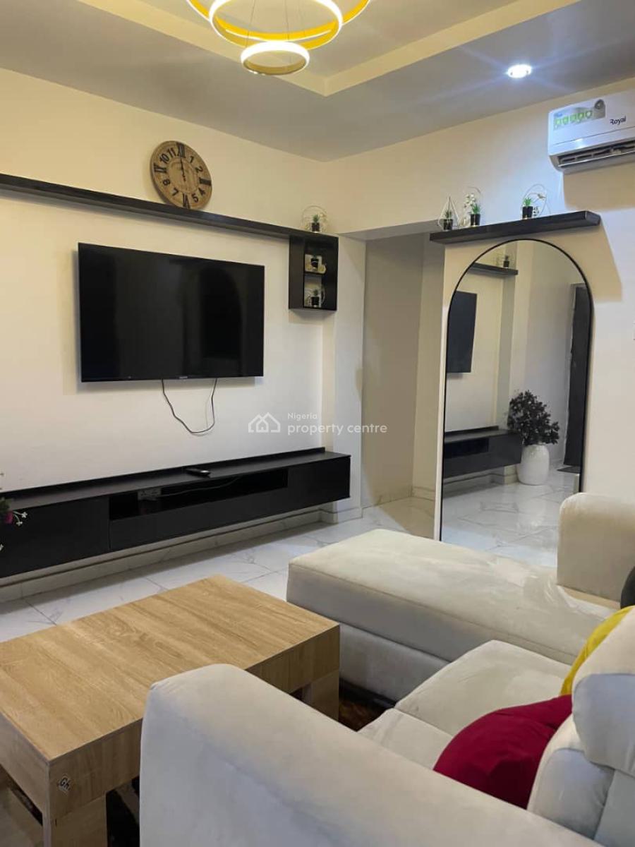 Beautiful 1 Bedroom with Gym, Surulere, Lagos, Mini Flat (room and Parlour) Short Let