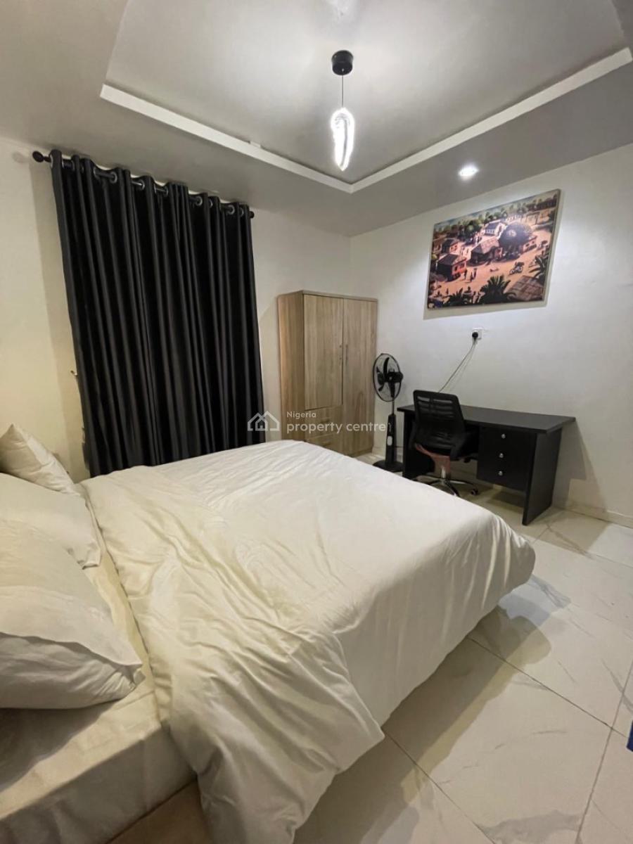 Beautiful 1 Bedroom with Gym, Surulere, Lagos, Mini Flat (room and Parlour) Short Let