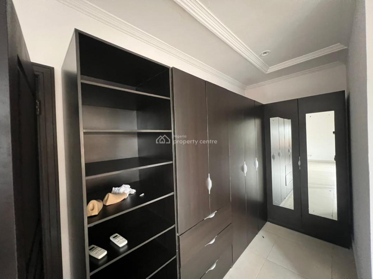 3 Bedrooms Semi Detached Duplex with Bq, Lekki Phase 1, Lekki, Lagos, Semi-detached Duplex for Rent