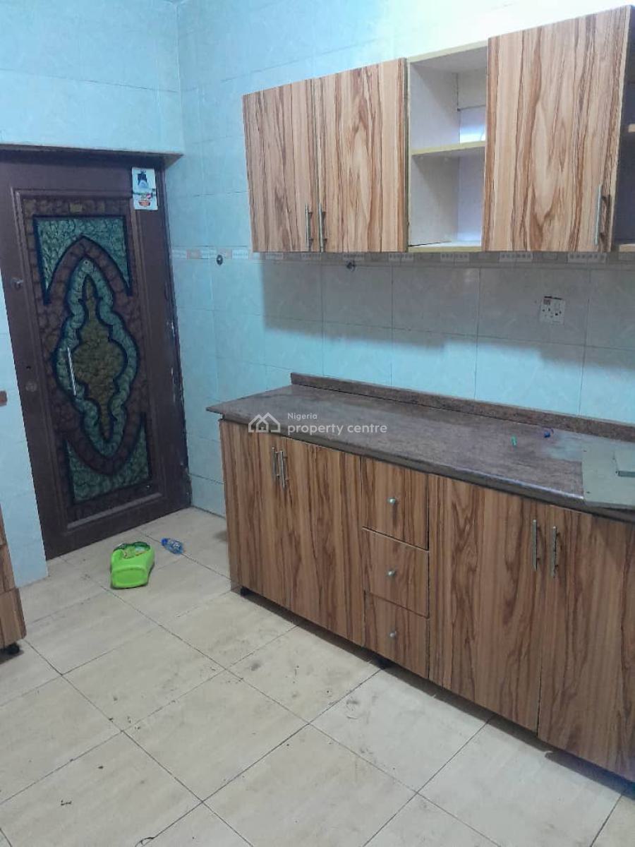 Nice 2 Bedroom Spacious Apartment Serene Neighborhood, Garki 2, Garki, Abuja, Flat / Apartment for Rent
