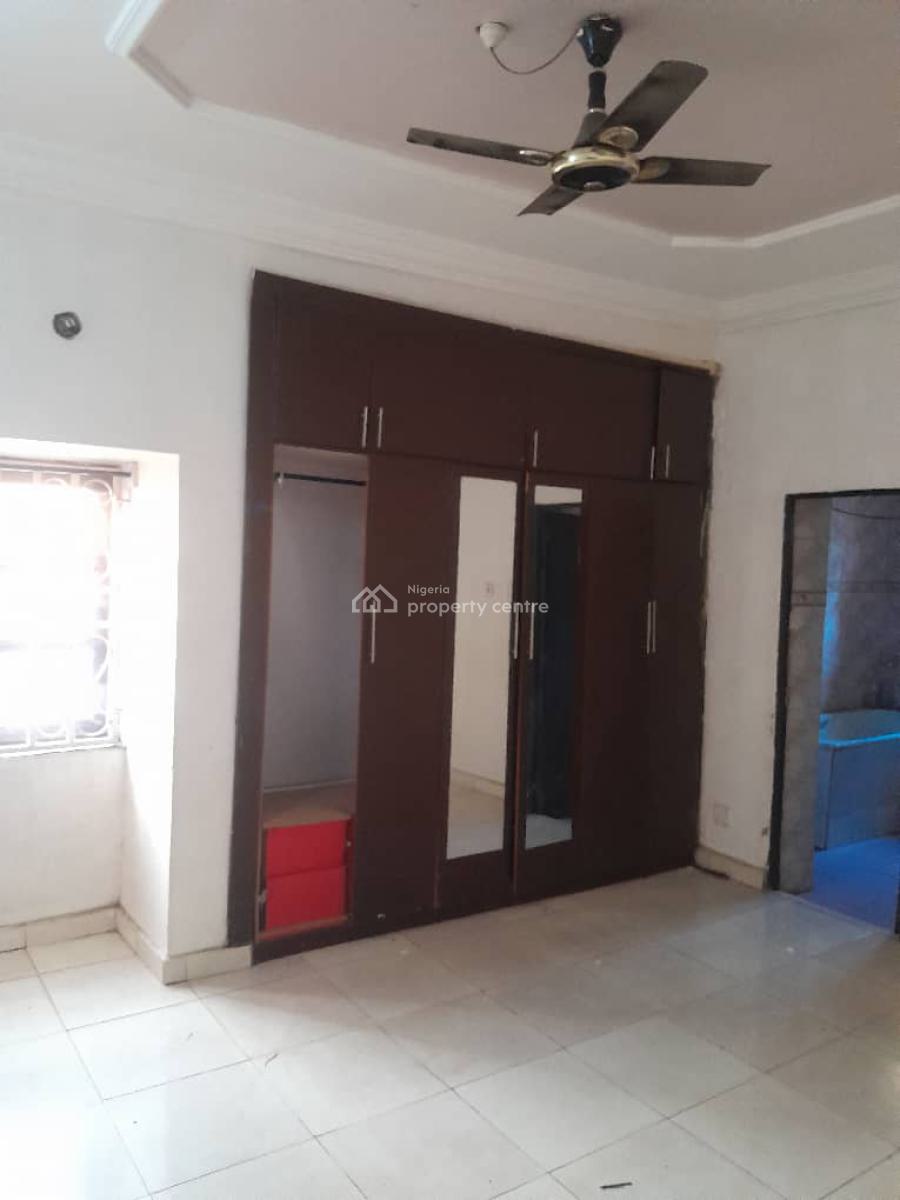 Nice 2 Bedroom Spacious Apartment Serene Neighborhood, Garki 2, Garki, Abuja, Flat / Apartment for Rent