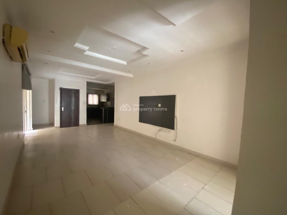 Well Maintained 2 Bedrooms Apartment Within a Serene Envoronment, Victoria Island (vi), Lagos, Flat / Apartment for Rent